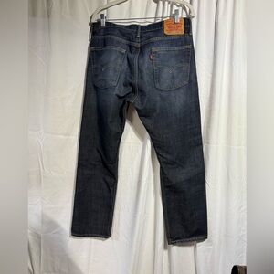 EUC Levi's Men's 513 Straight Fit Jeans in Deep Indigo 34 x 30 (c1r)